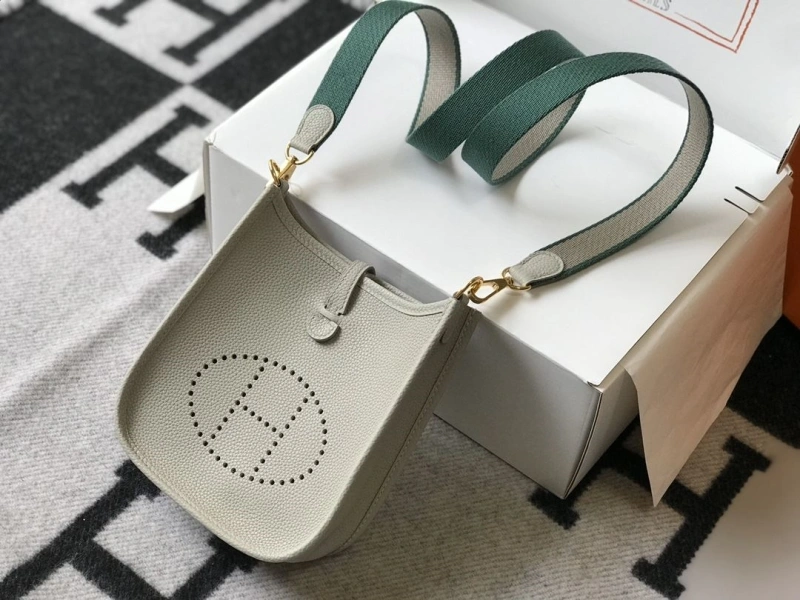 H**me5 satchel bags 4197-0650