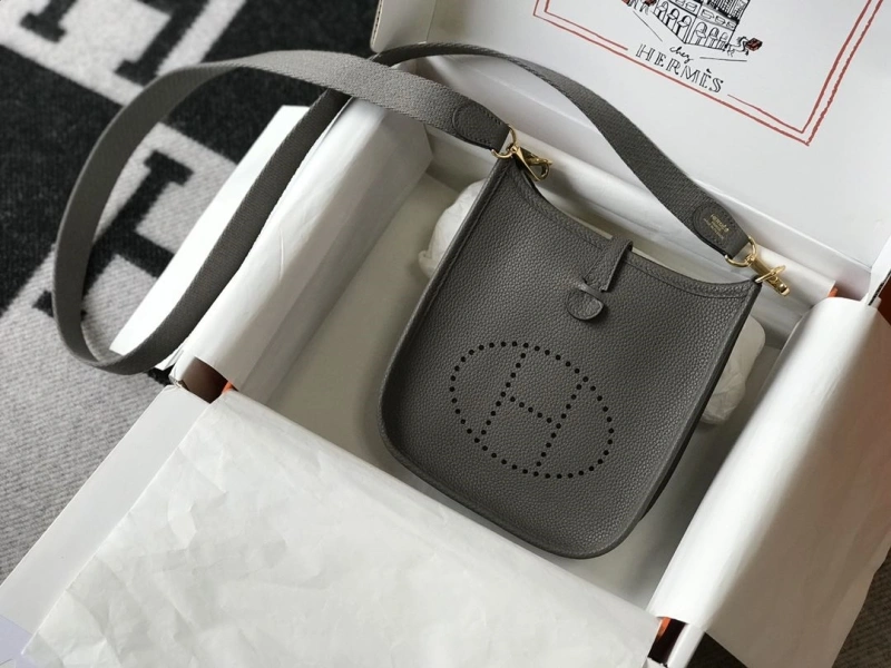 H**me5 satchel bags 4197-0652