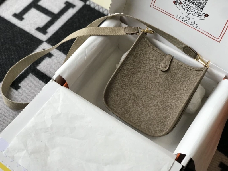 H**me5 satchel bags 4197-0659