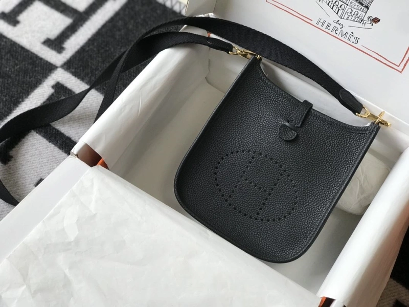 H**me5 satchel bags 4197-0663