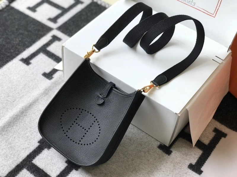 H**me5 satchel bags 4197-0663