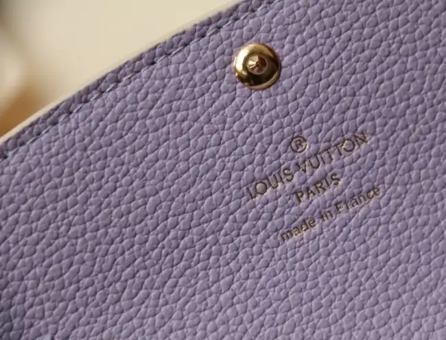 LV Wallets 4206A-0101