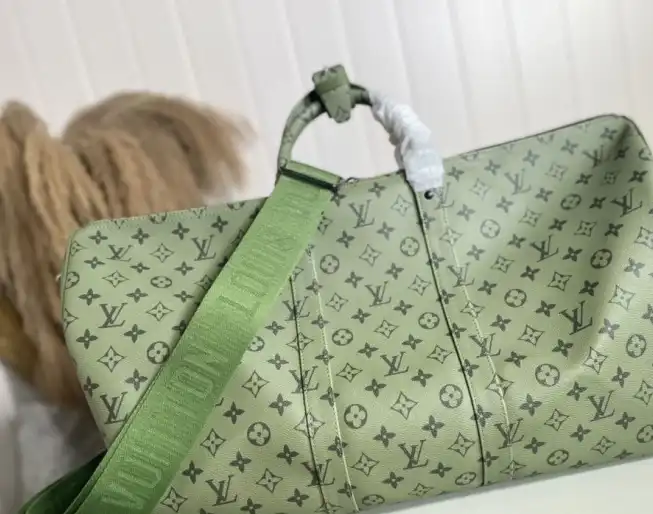 LV Travel Bags 4206A-0358
