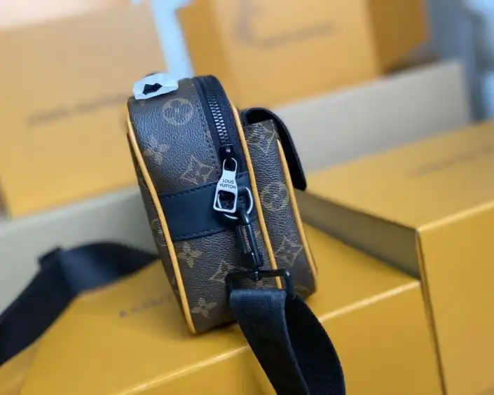 LV Satchel bags 4206A-0365