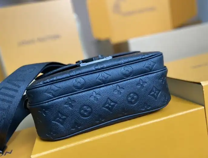 LV Satchel bags 4206A-0366