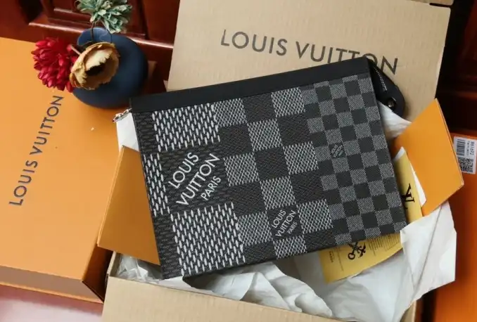 LV Clutch Bags 4206A-0862
