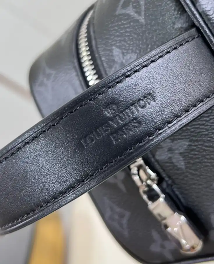 LV Cosmetic Bags 4206A-1248