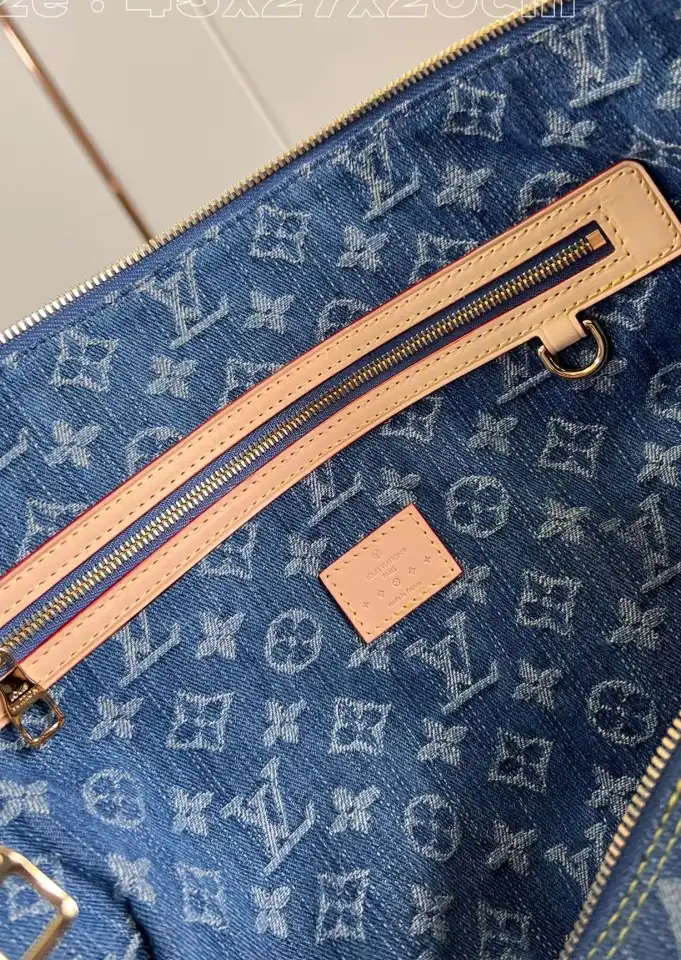 LV Travel Bags 4206A-1270