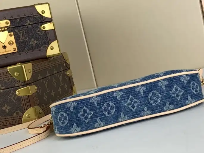 LV Satchel bags 4206A-1282