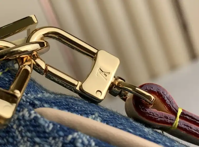 LV Satchel bags 4206A-1282