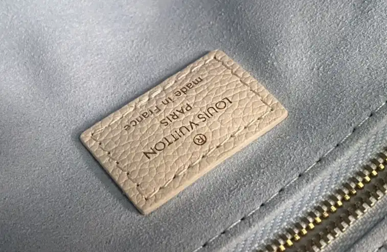 LV Shopping Bags 4206A-2146