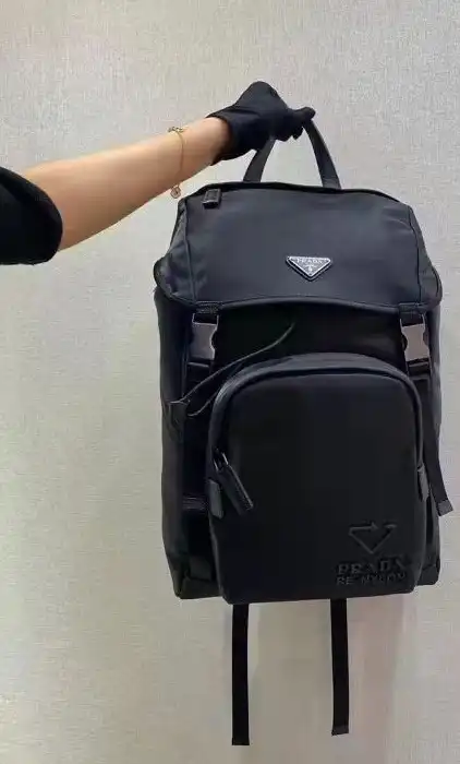 LV Backpacks 4206A-2400