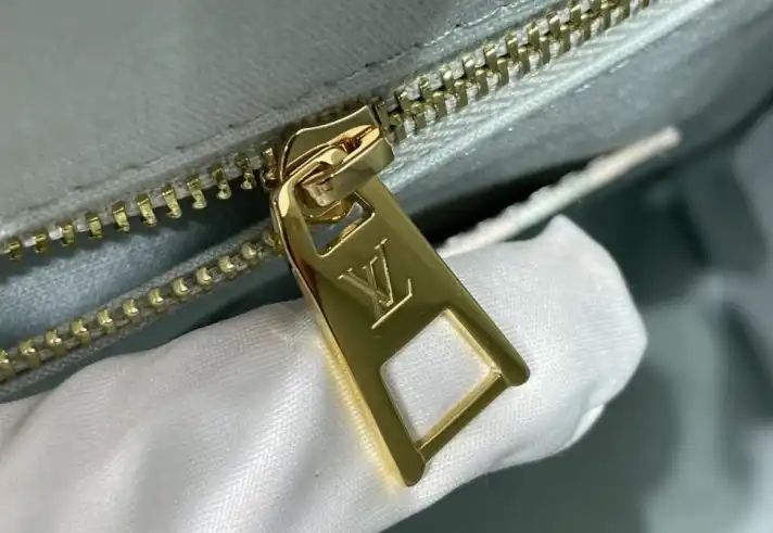 LV Shopping Bags 4206A-2665