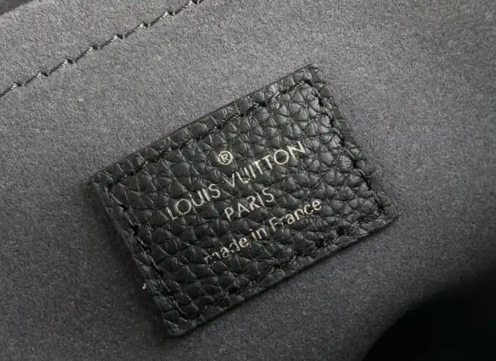 LV Satchel bags 4206A-2679
