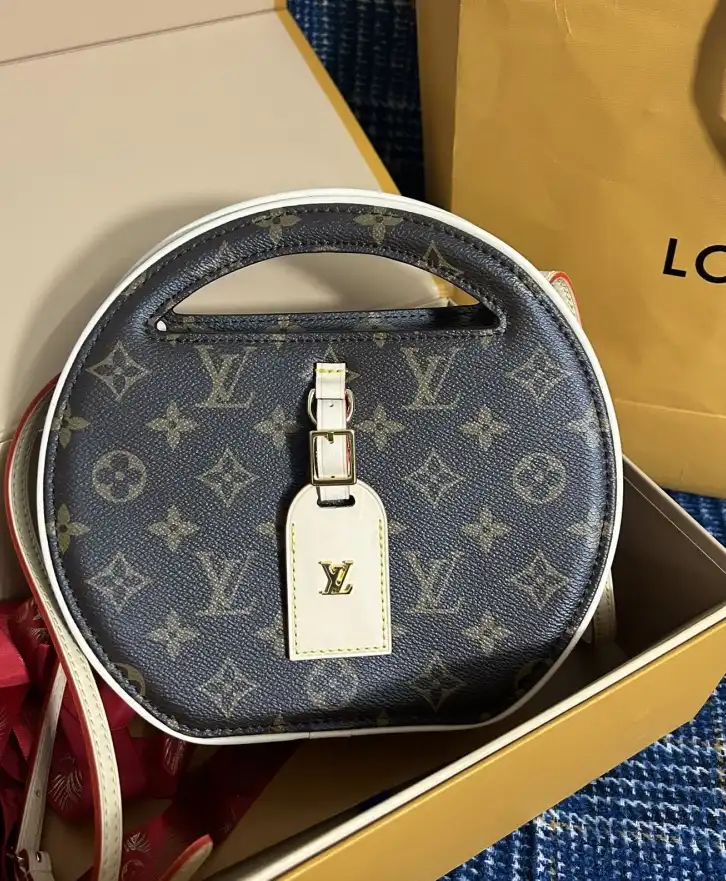 LV Round Bags 4206A-2686