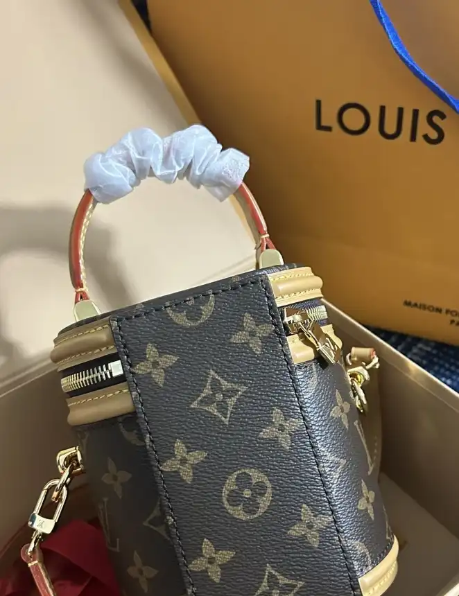 LV Round Bags 4206A-2688