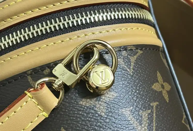 LV Round Bags 4206A-2688