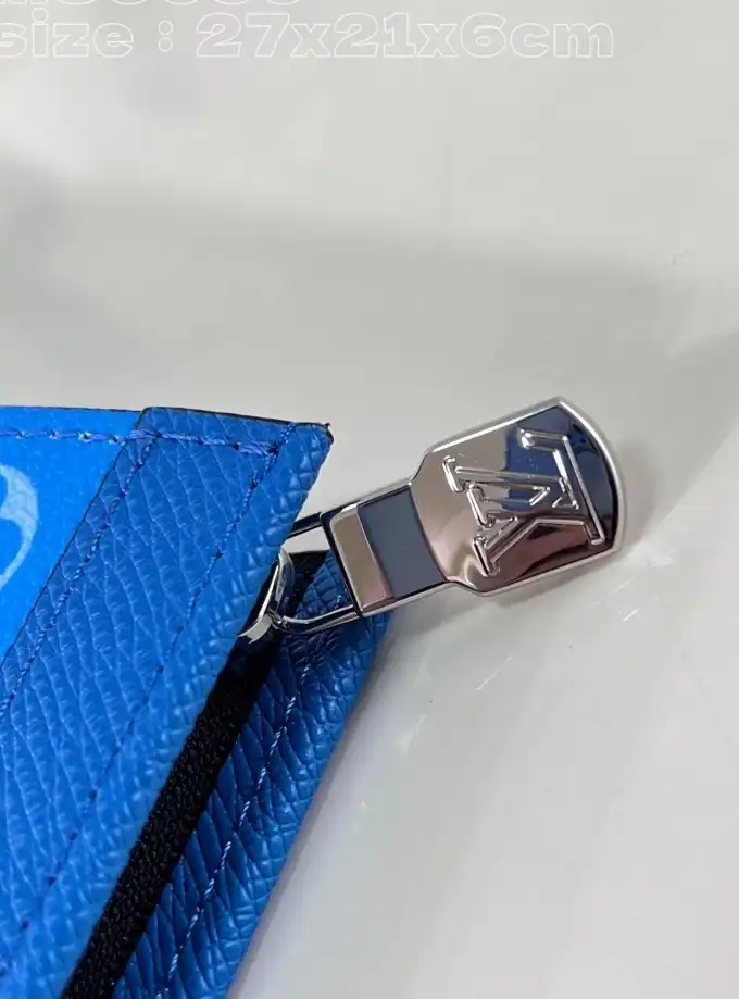 LV Clutch Bags 4206A-2705