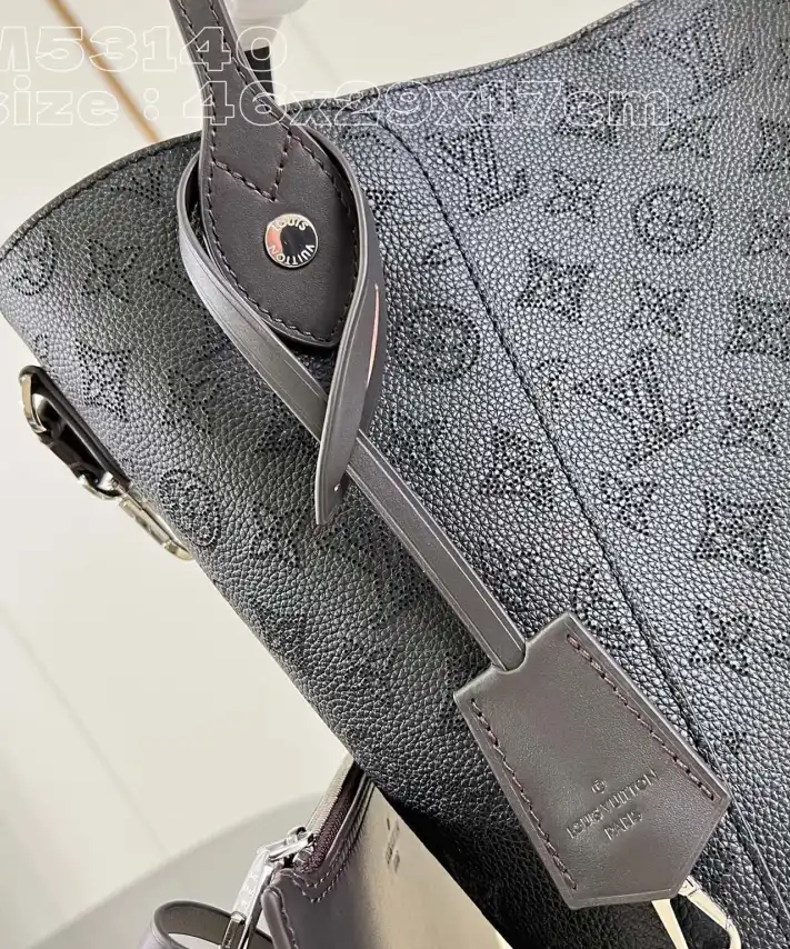 LV Shopping Bags 4206A-2721
