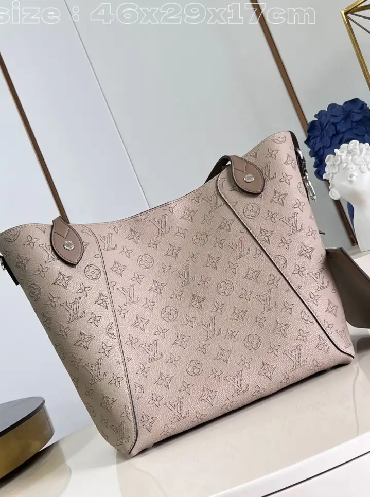 LV Shopping Bags 4206A-2722