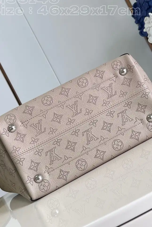 LV Shopping Bags 4206A-2722