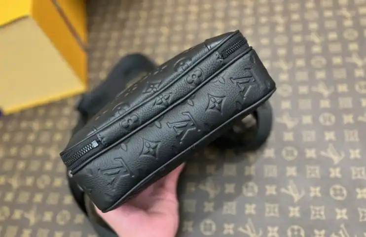 LV Satchel bags 4206A-3303
