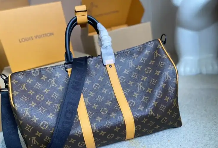 LV Travel Bags 4206A-3337