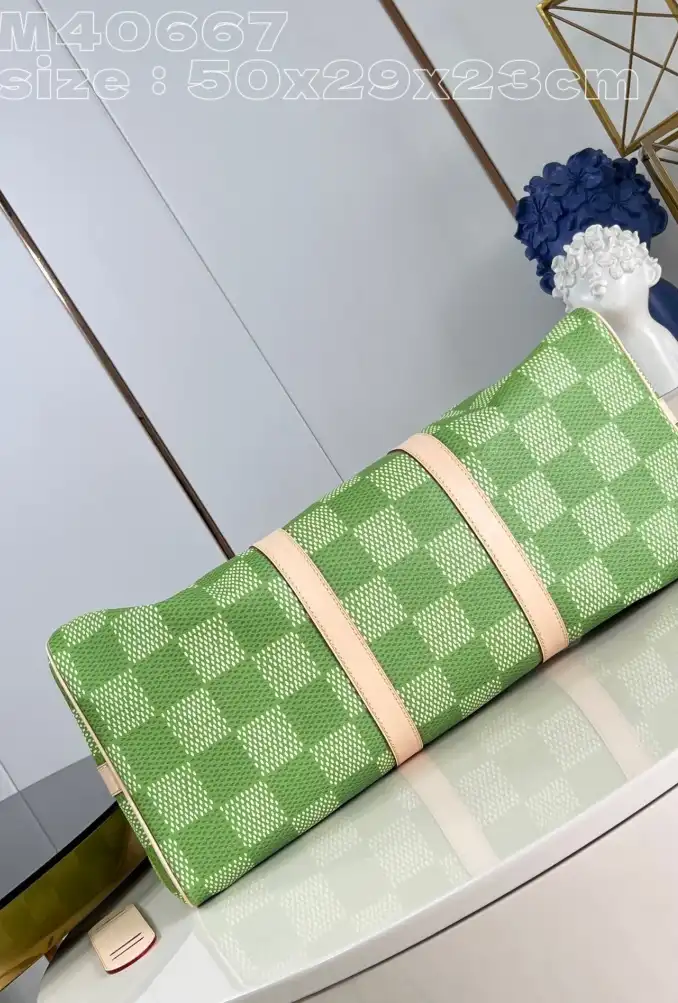 LV Travel Bags 4206A-3526