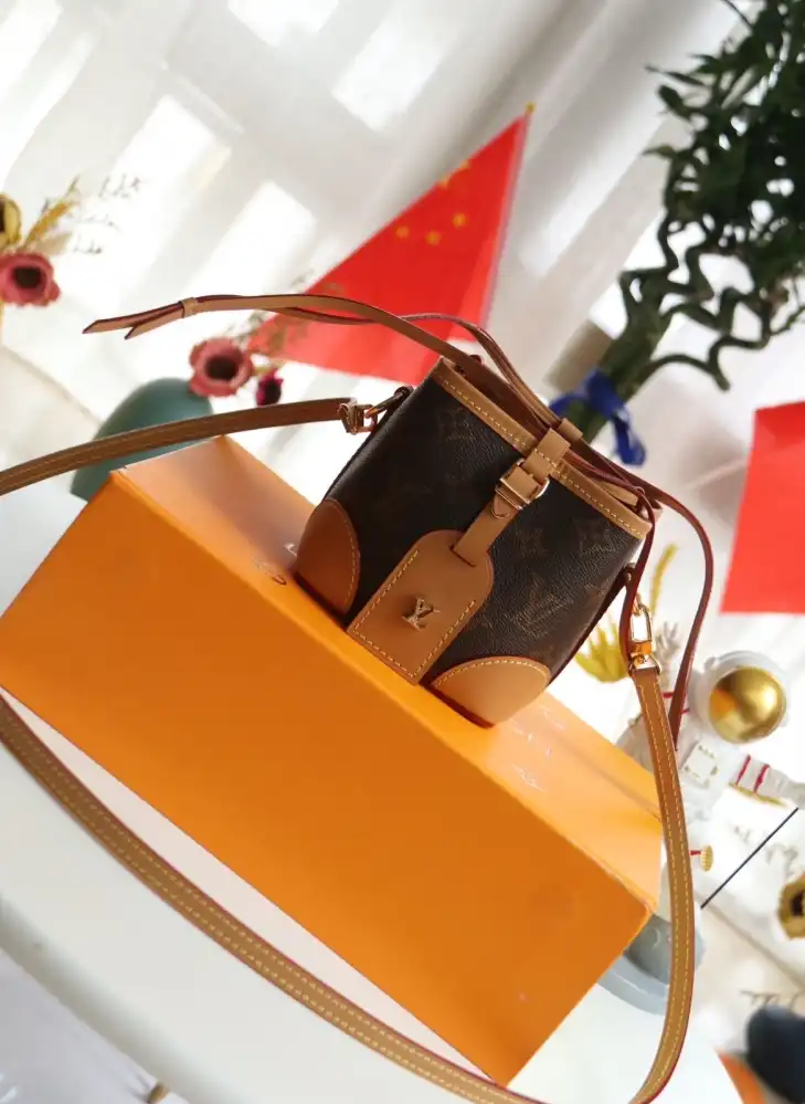 LV Bucket Bags 4206A-3688