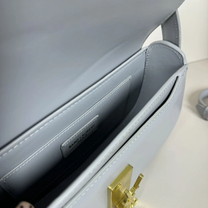 Y51 top handle bags 4206a-3709