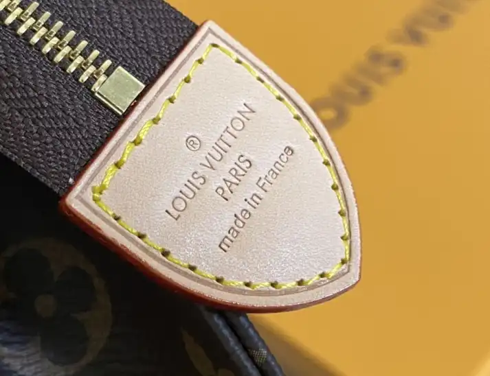 LV Clutch Bags 4206A-4114