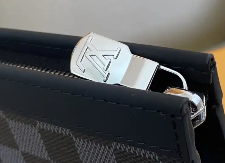 LV Clutch Bags 4206A-4118