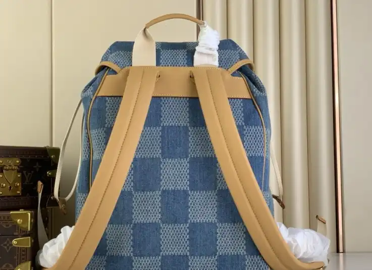 LV Backpacks 4206A-4772