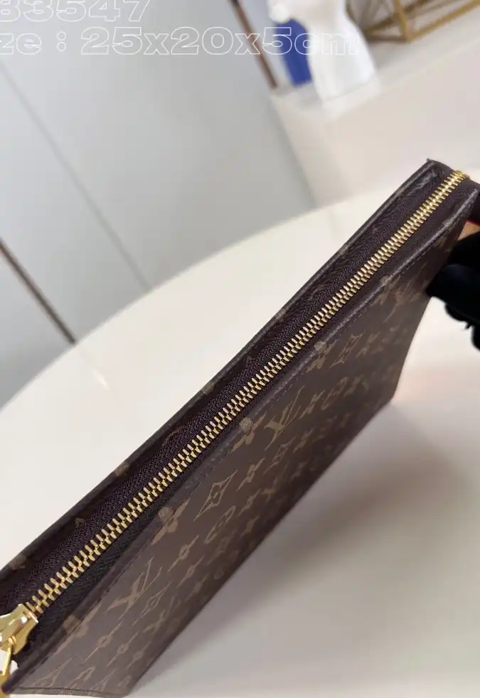 LV Clutch Bags 4206A-4827