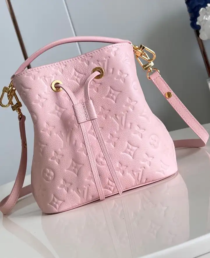 LV Bucket Bags 4206A-4835