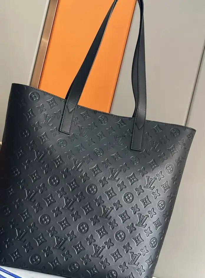 LV Shopping Bags 4206A-5517