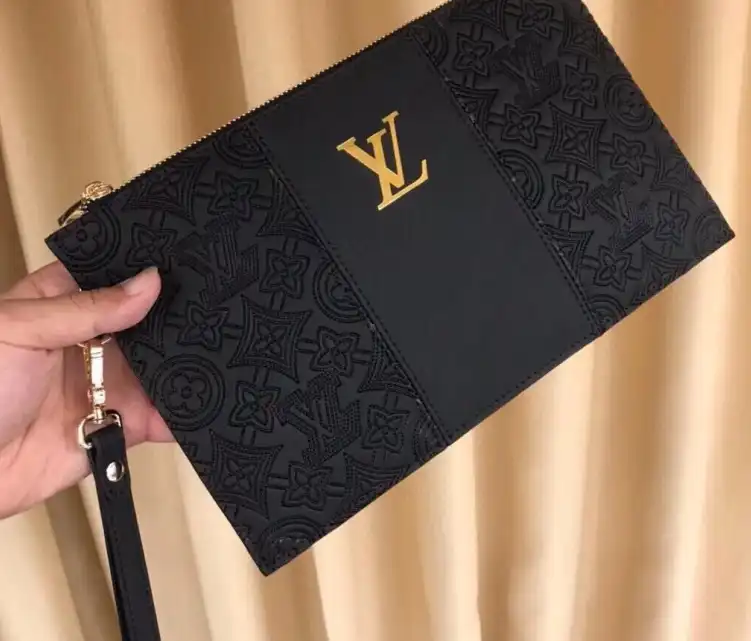 LV Clutch Bags 4206A-5537