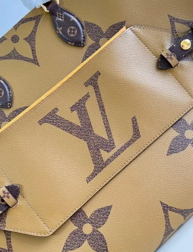 LV Shopping Bags 4206A-5970