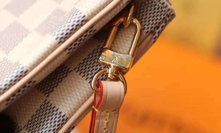 LV Clutch Bags 4206A-6278
