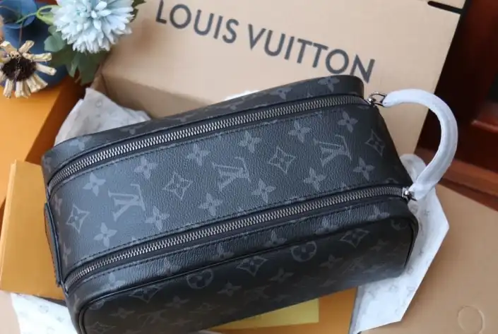 LV Cosmetic Bags 4206A-6279