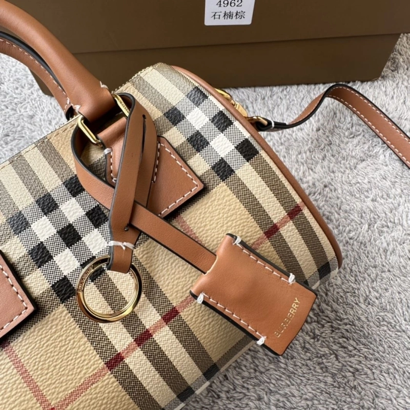 Bv*b*rry speedy bags 4211d-0033