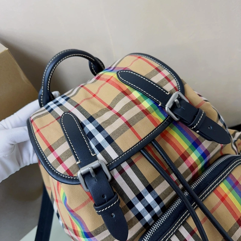 Bv*b*rry backpacks 4211d-0049