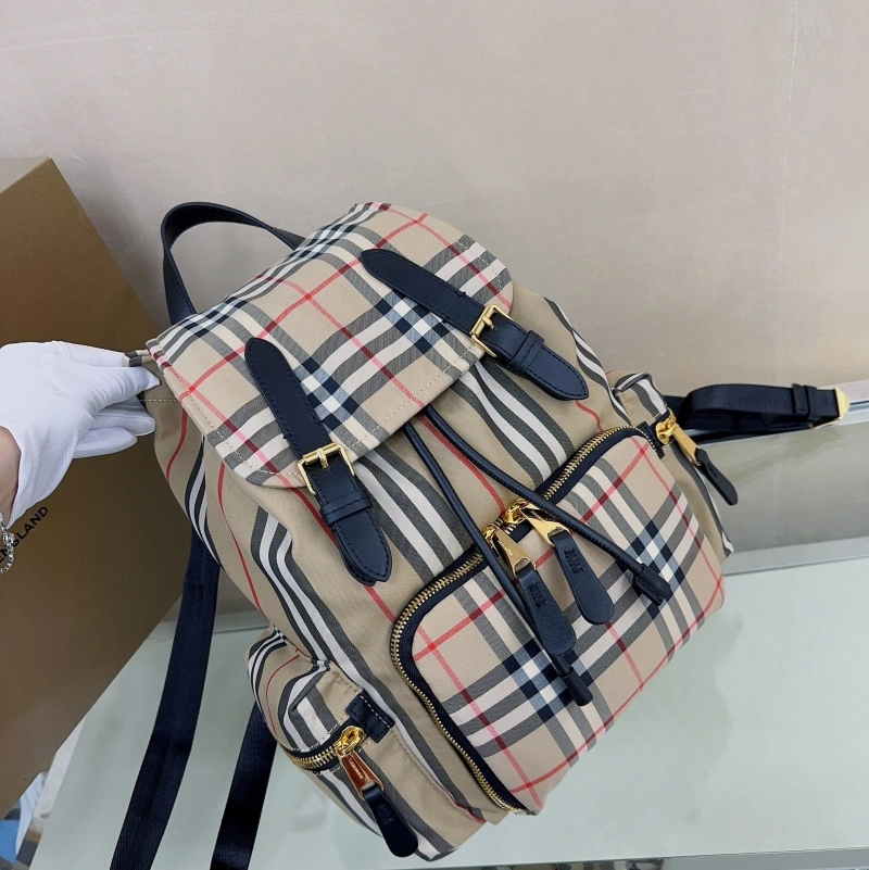 Bv*b*rry backpacks 4211d-0051