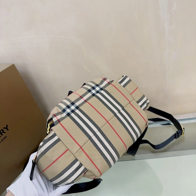 Bv*b*rry backpacks 4211d-0052