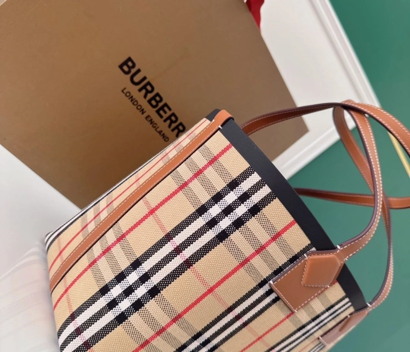 Bv*b*rry shopping bags 4211d-0065