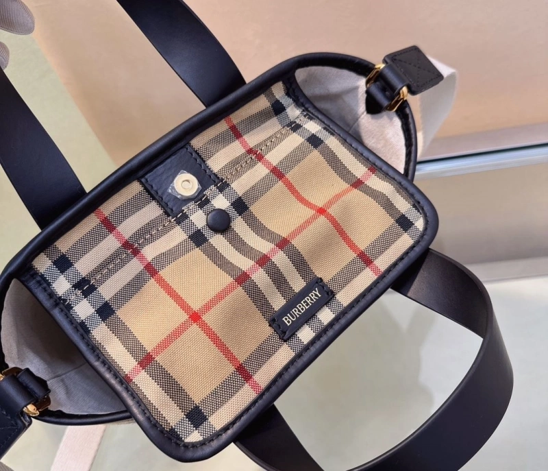 Bv*b*rry shopping bags 4211d-0092