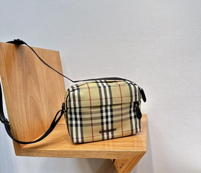 Bv*b*rry satchel bags 4211d-0160