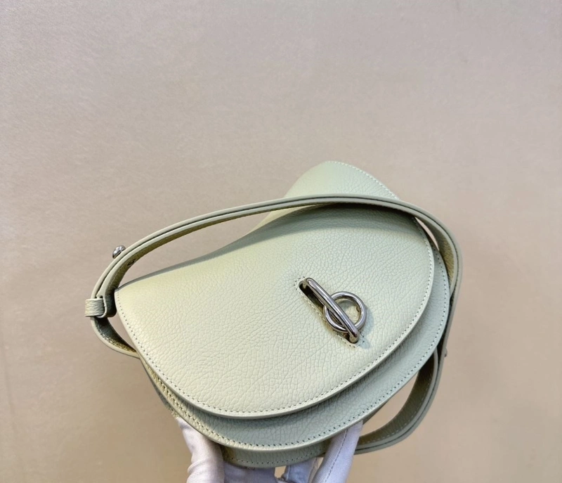Bv*b*rry satchel bags 4211d-0172