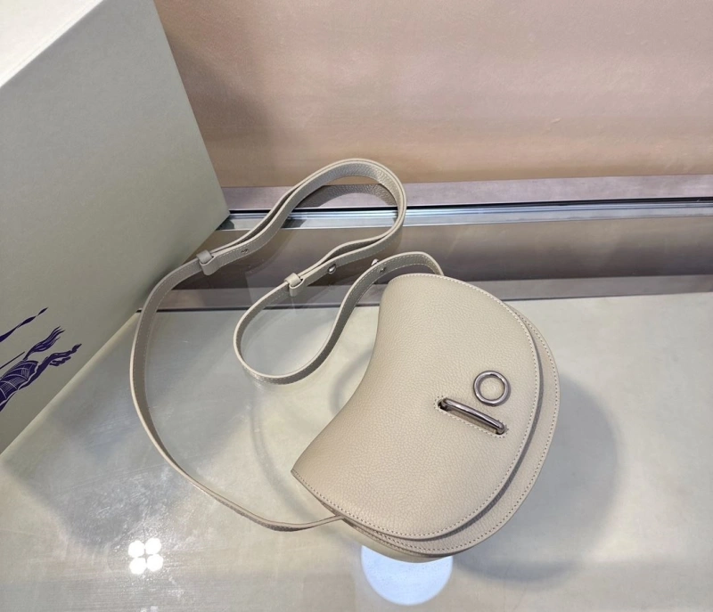 Bv*b*rry satchel bags 4211d-0173