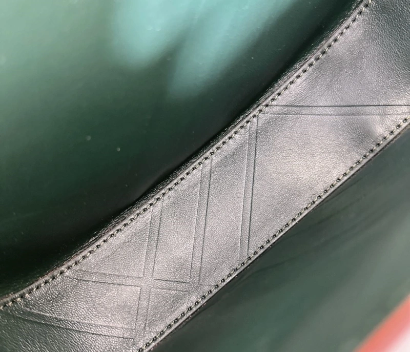 Bv*b*rry top handle bags 4211d-0219